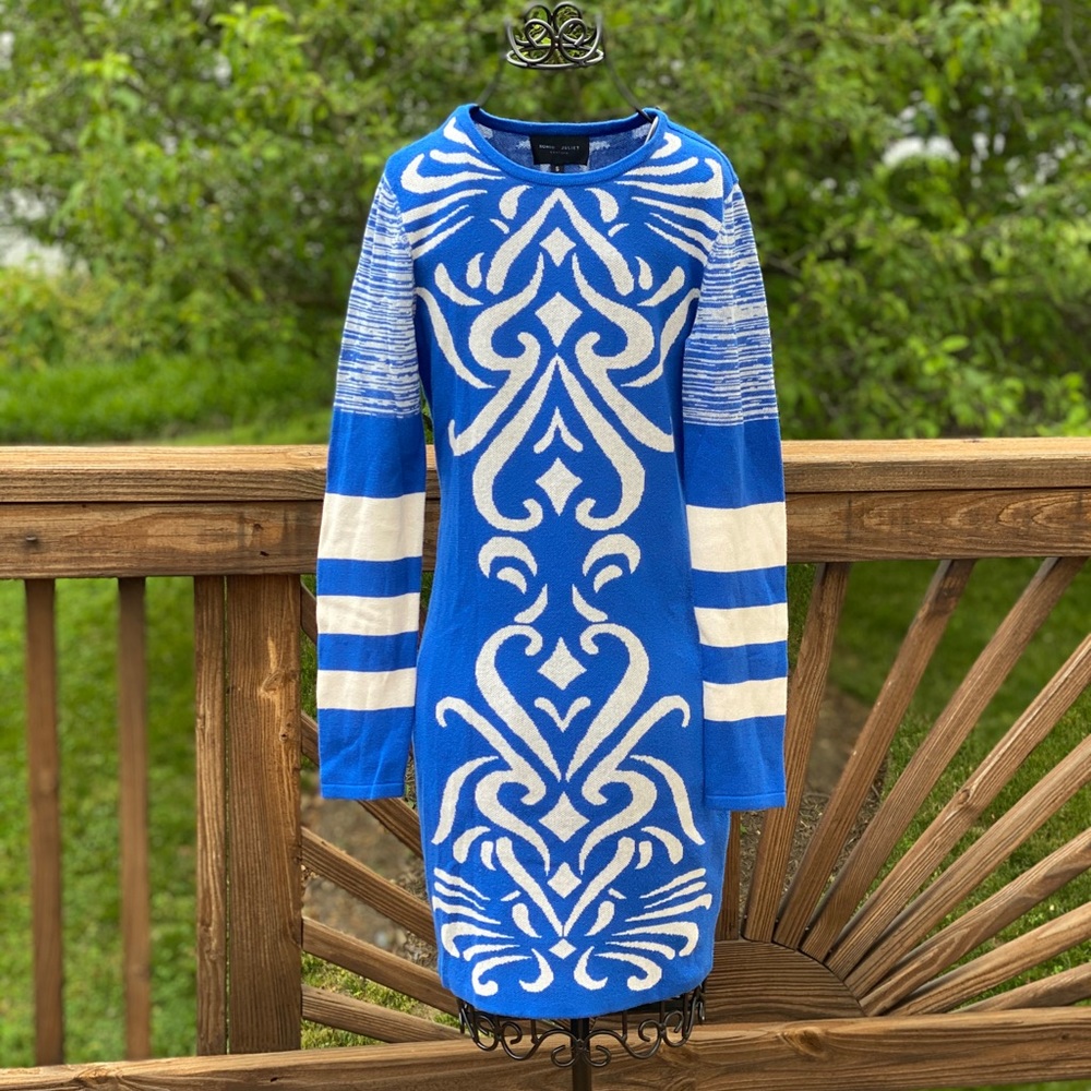 Romeo + Juliet Blue and Cream Pattern Dress